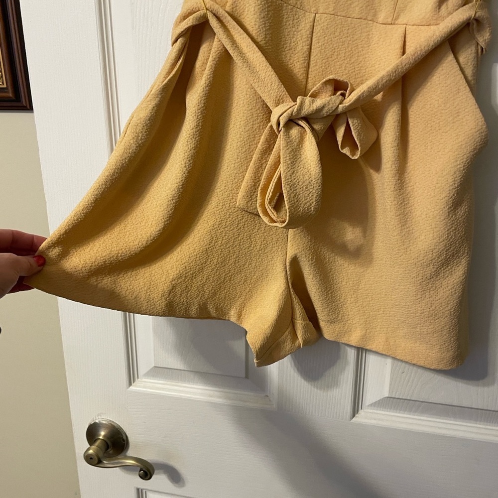 Lush yellow Textured Romper (adorable!) - Picture 5 of 7